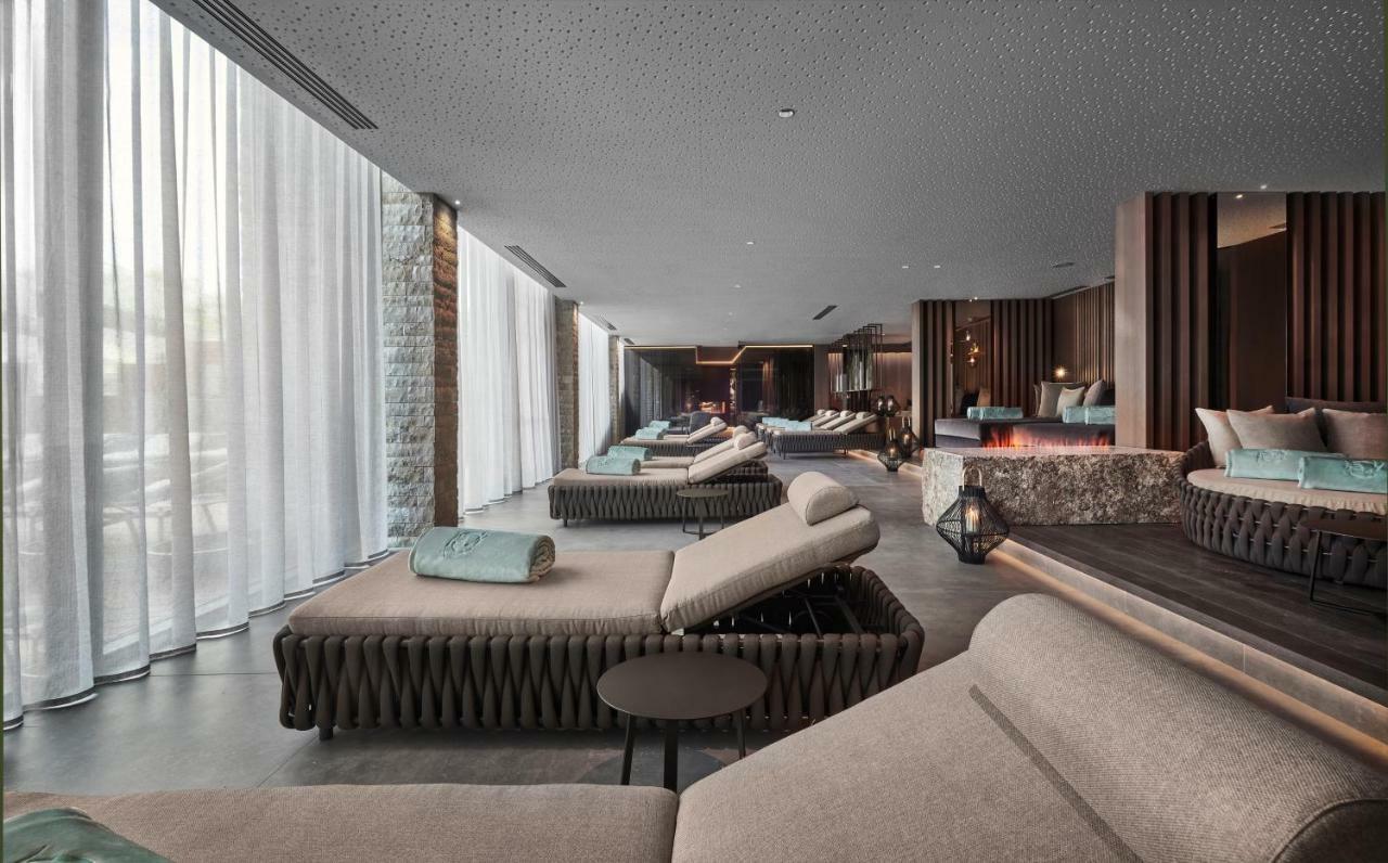 Quellenhof Luxury Resort Lazise Exteriör bild